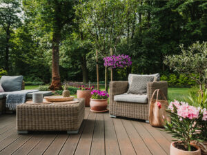 Composite-decking